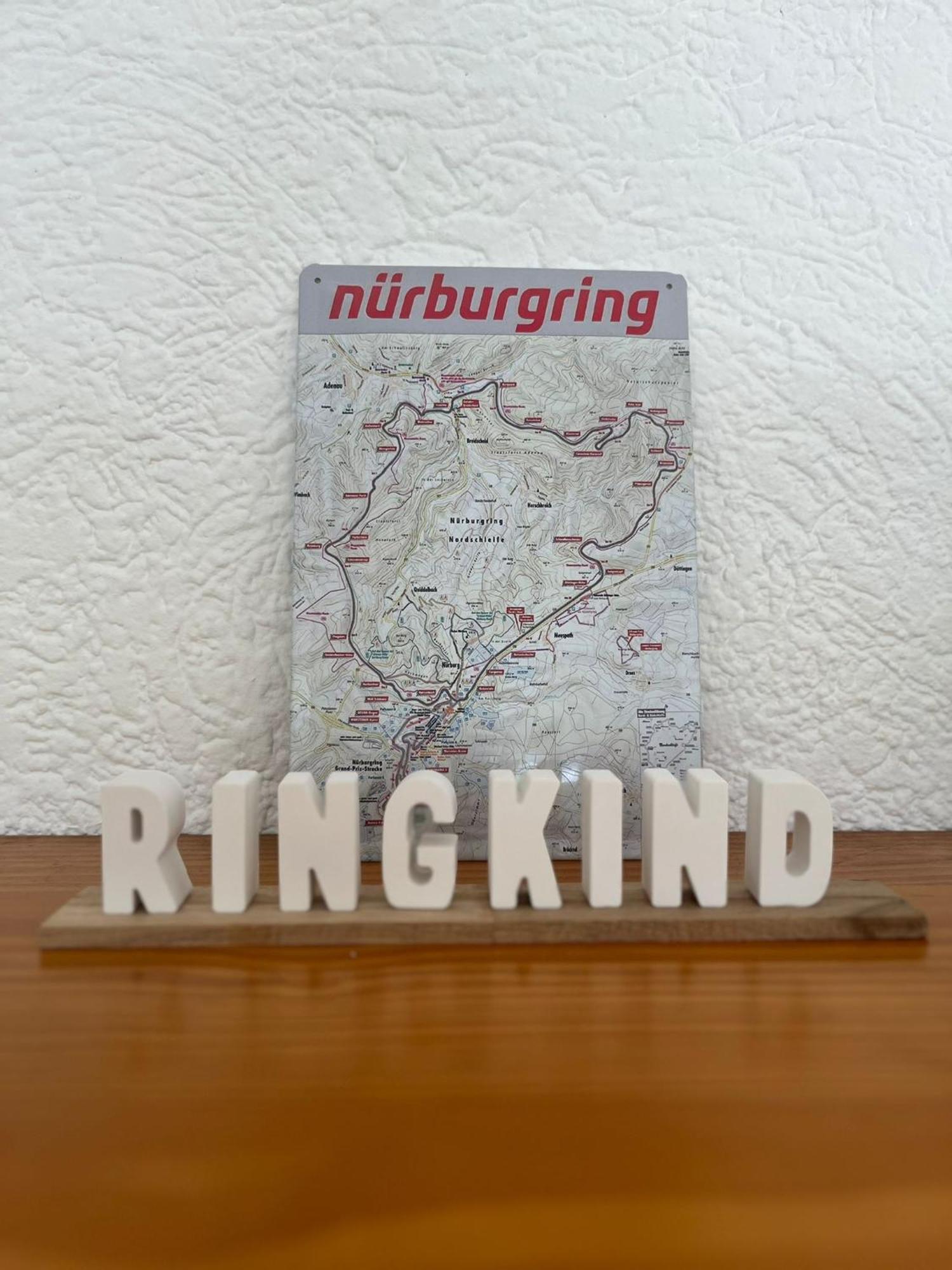 Fewo Hoheeifel, 1 Haus Mit 2 Apartments 5 Schlafzimmer In Kelberg Naehe Nuerburgring Екстериор снимка